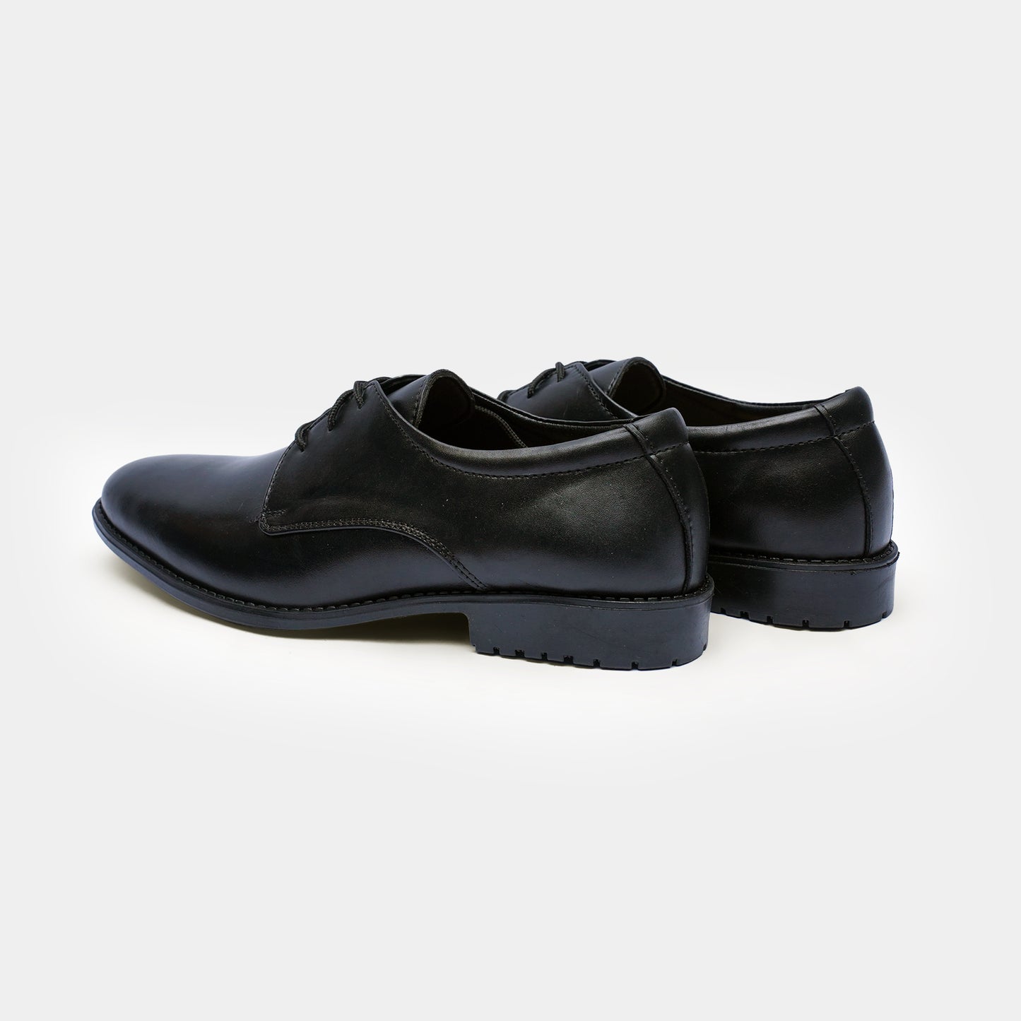 The Essential Lace-Ups Black